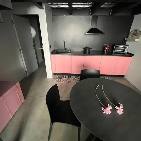 شقة Loft Deluxe Centralissimo-antica Vetreria سان بنيديتّو ديل ترونتو